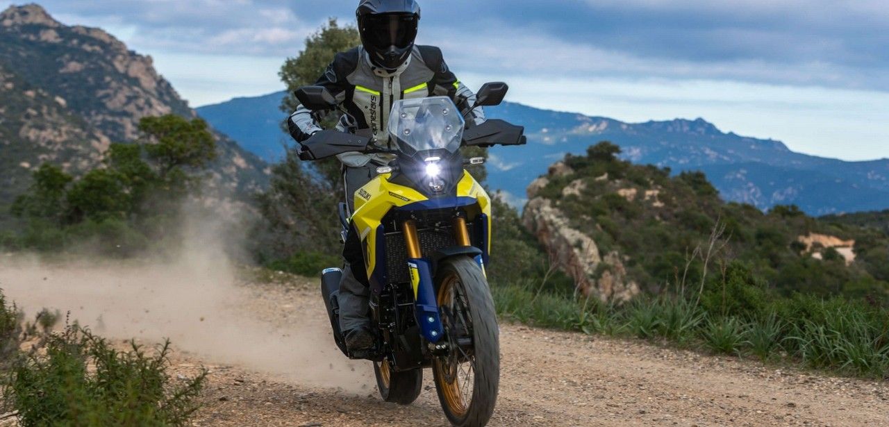 Suzuki V-Strom 800DE gewinnt "Alpen-Masters 2023 (Foto: Suzuki)