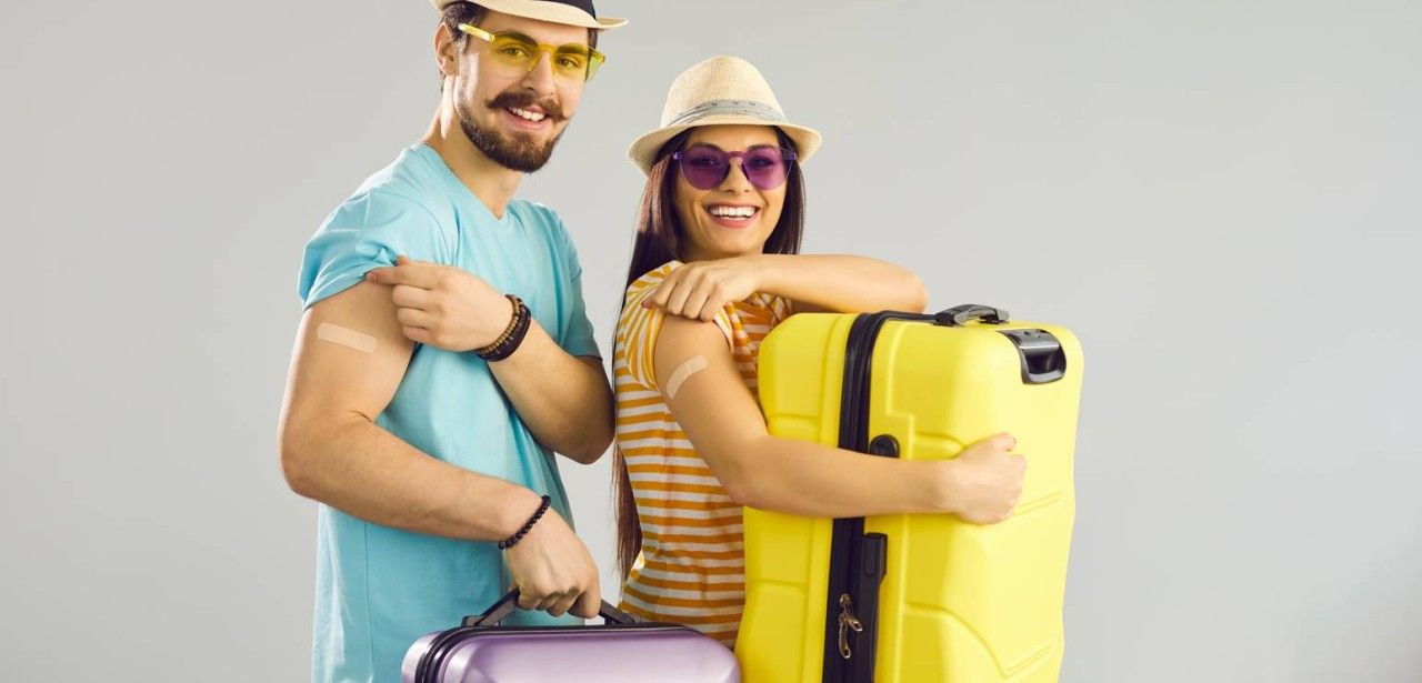 Reiseimpfungen wichtiger denn je für deutsche Urlauber (Foto: AdobeStock 423643208 Studio Romantic)