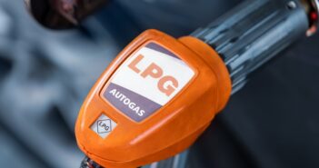 Überraschende Vorteile: Ford Fahrzeuge auf LPG-Flüssiggas umrüsten und profitieren (Foto: AdobeStock - Kirill Gorlov 520906587)